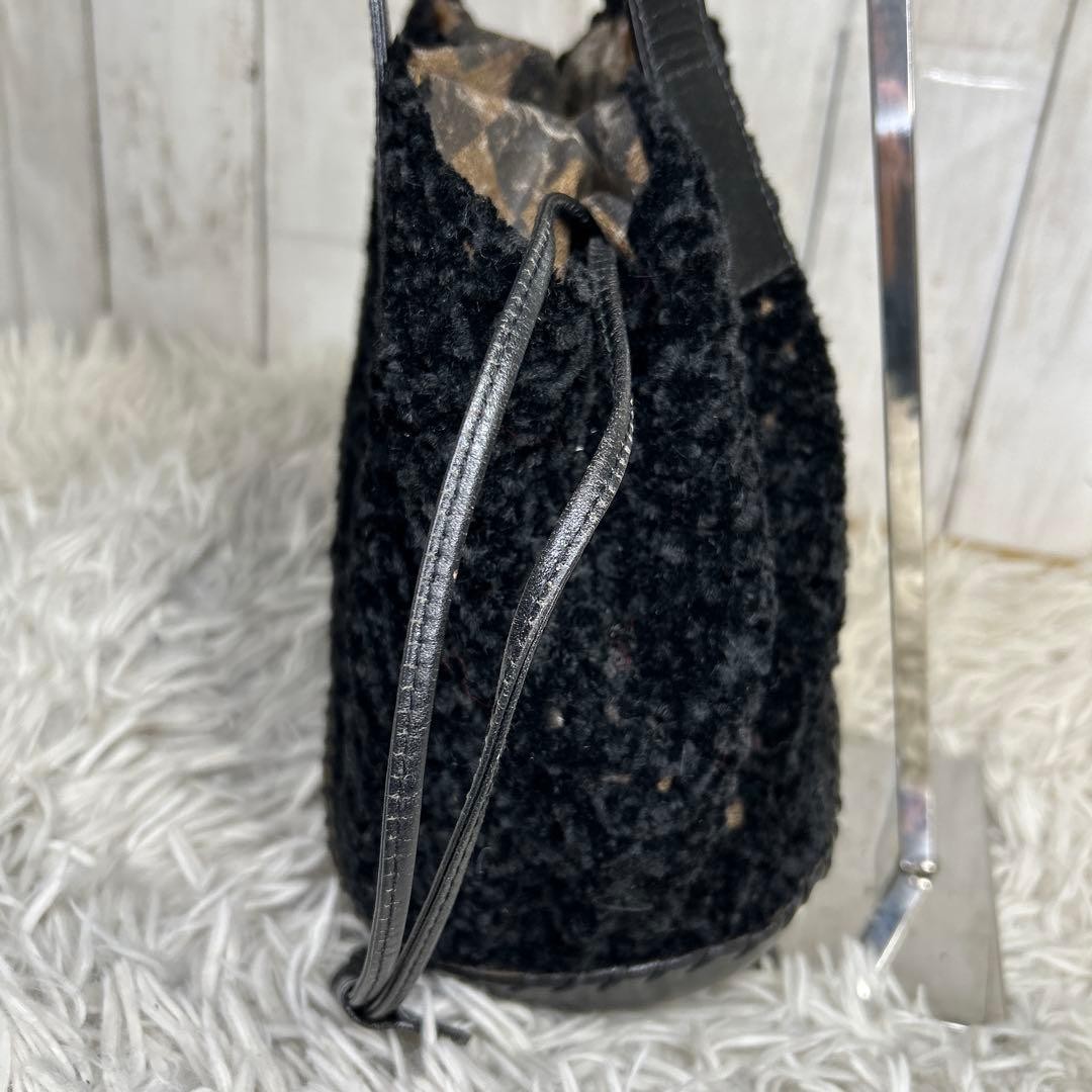 FENDI Drawstring Logo Pecans Shoulder Bag Tote Bag FF Black USED thumbnail 6