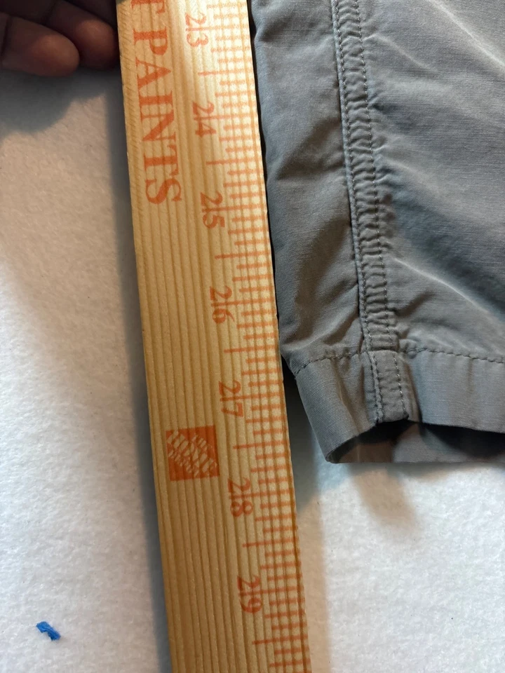 Eastern Mountain Sports Mens Convertible Cargo Pants Size 32x34 Khaki - Image 4 of 4