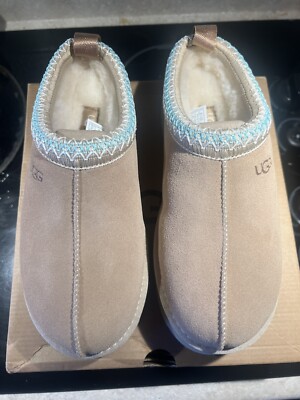 UGG Tazz Platform Slipper SAND - Women s Size 9 - NEW - Authentic W/ Box