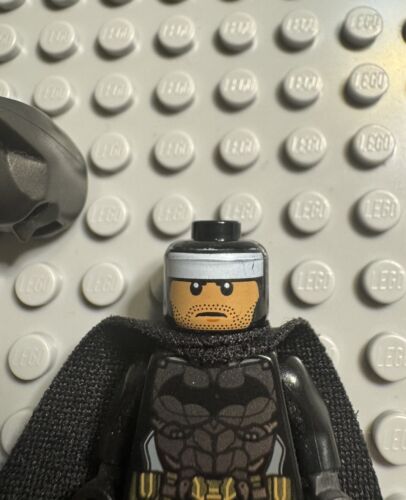 Lego Super Heroes Batman (Perla Armatura Grigio Scuro) Minifigure 76112 - Foto 5 di 6