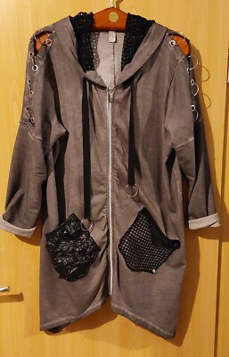 Longjacke von Tredy Gr. 40/42 NEU mit stylischen Details 