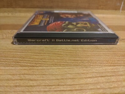 WarCraft II (2) Battle.Net Edition Disk & Manual Blizzard Win 98