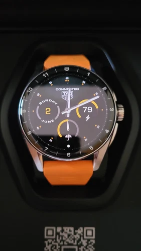 Tag Heuer Connected Calibre E4 42 mm + Orange Strap