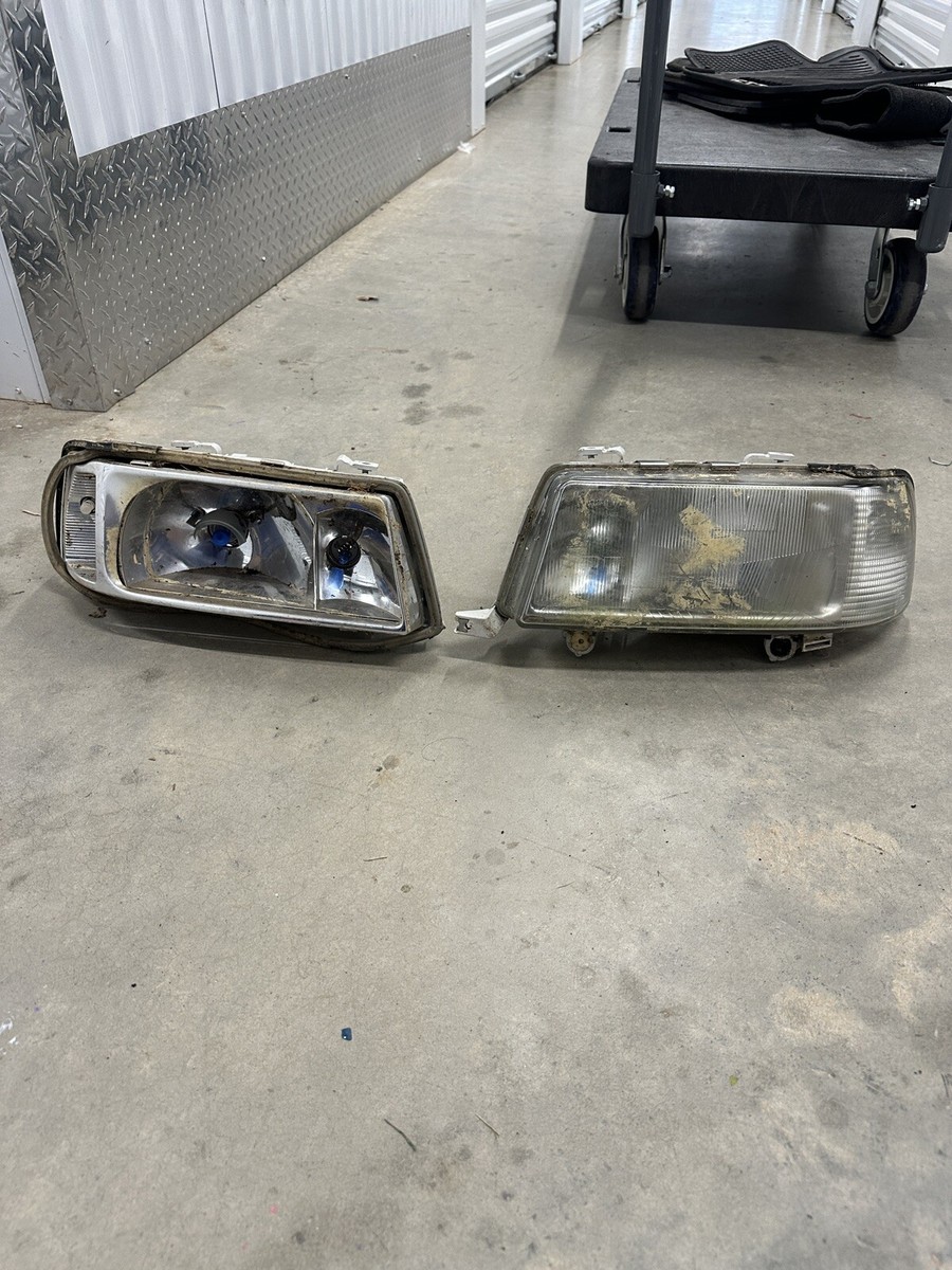 Audi Coupe Cabrio Quattro 89 80 B4 S2 Headlight Hella 895941029F