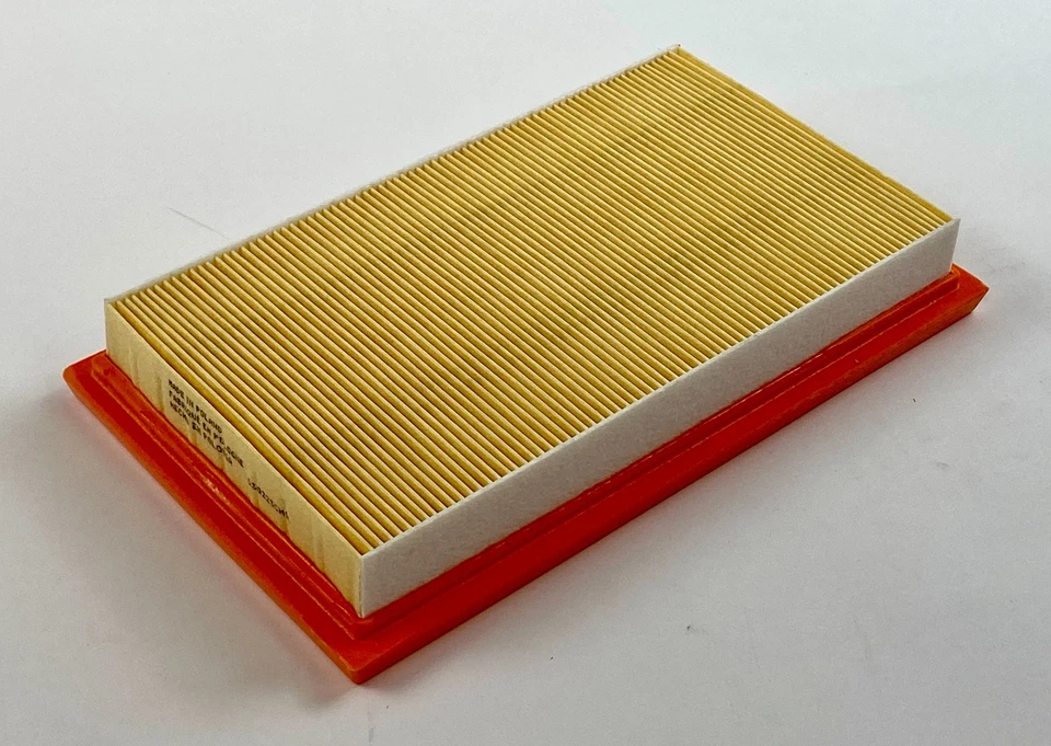 Napa Air Filter Gold 9225 for Chevrolet/ Infiniti/ Nissan Set of 2 - Image 3 of 4