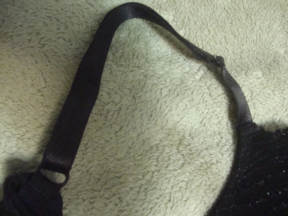 Peluche push up acolchado negro Native Intimates para mujer, lencería talla 38C Foto 4 de 4