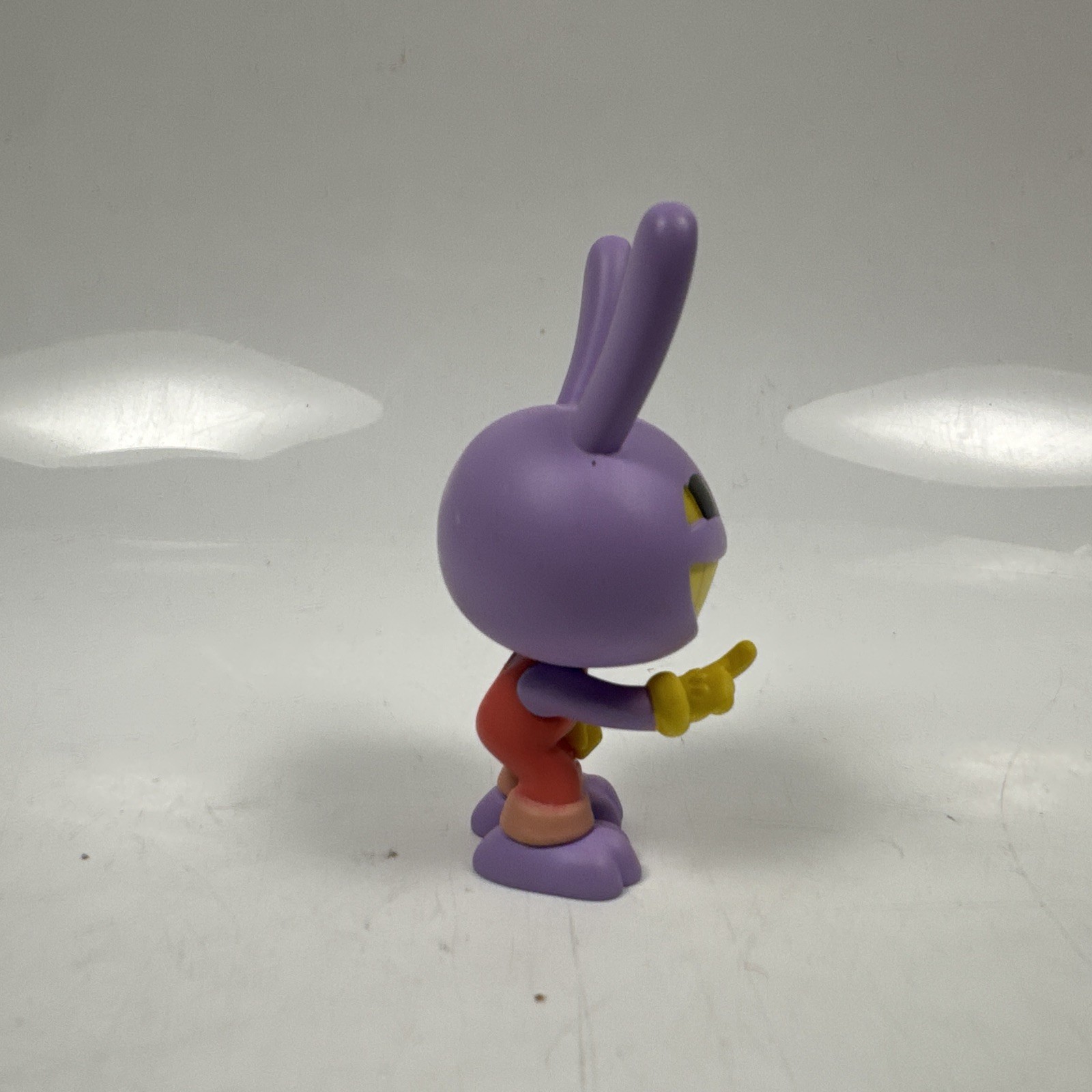 The Amazing Digital Circus Animiniz Main Character Series Jax Figure ...