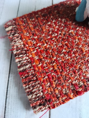 Handmade Miniature Rug 1:12 Scale Dolls House Red Orange Tweed Fireside Fringe - Picture 2 of 5