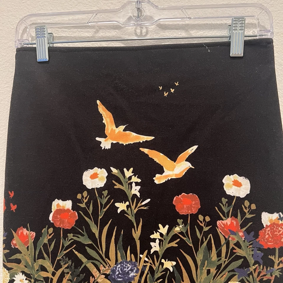 Falda Lápiz Floral Zara Estampado Pájaros Gatos Ajustada Carrera Informal Pequeña Elástica Foto 3 de 4
