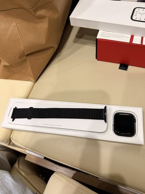 Apple Watch Series 7 GPS + Cellular 45mm Black Aluminum Case