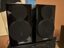 Yamaha NS-BP300 Speakers - Pair Bookshelf Black Home Compact Loudspeakers