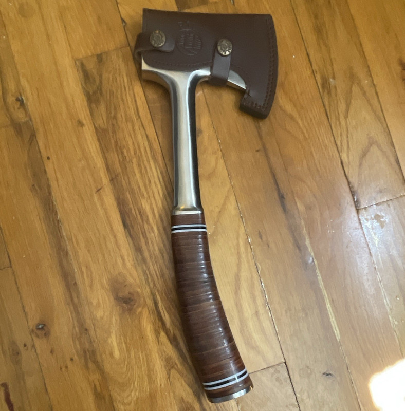 Rill Tool Wildlife Hatchet 3.5in Steel Blade 14in Handle w/ Sheath