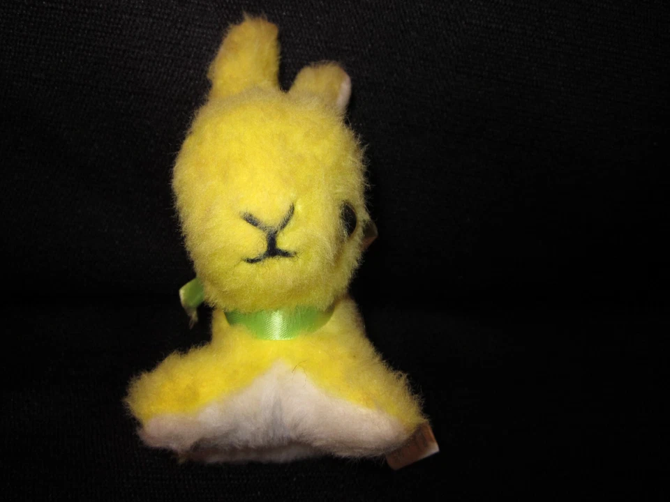 Douglas Cuddle Toys "Yellow Bunny Rabbit w/Green Bow" Plush Stuffed 5" Vintage - Image 3 of 4