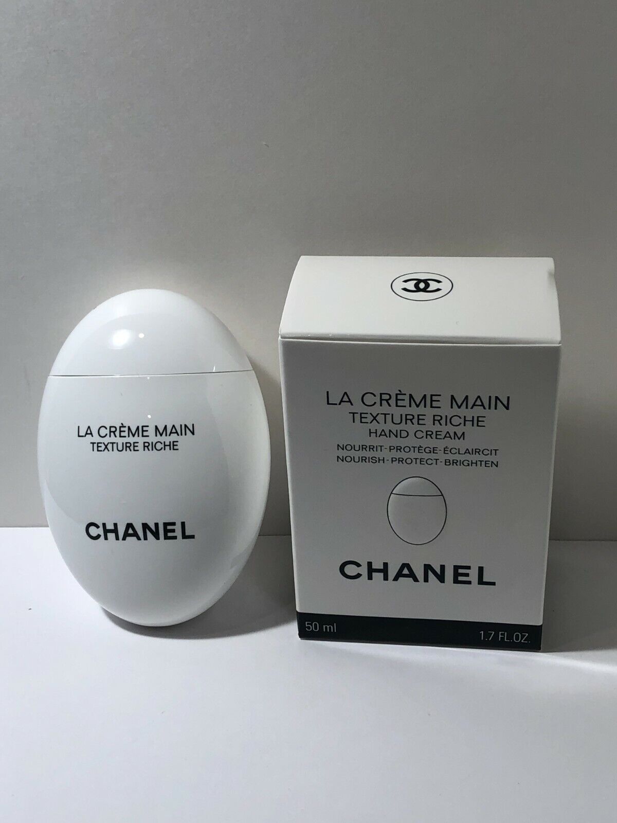 LA CREME MAIN Texture Riche Hand Cream 1.7 oz / 50 ML 3145891403602 |