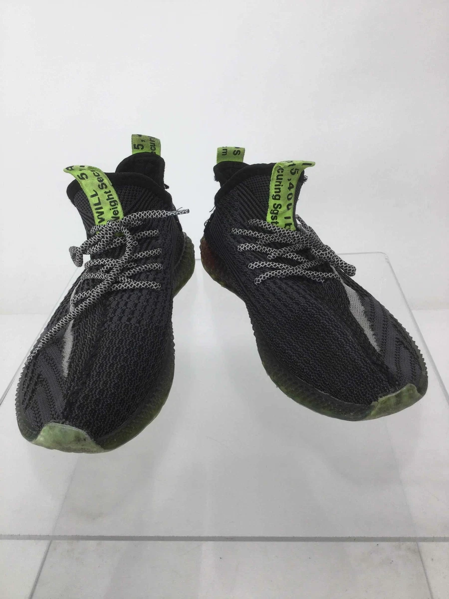 Weight of hotsell yeezy 350