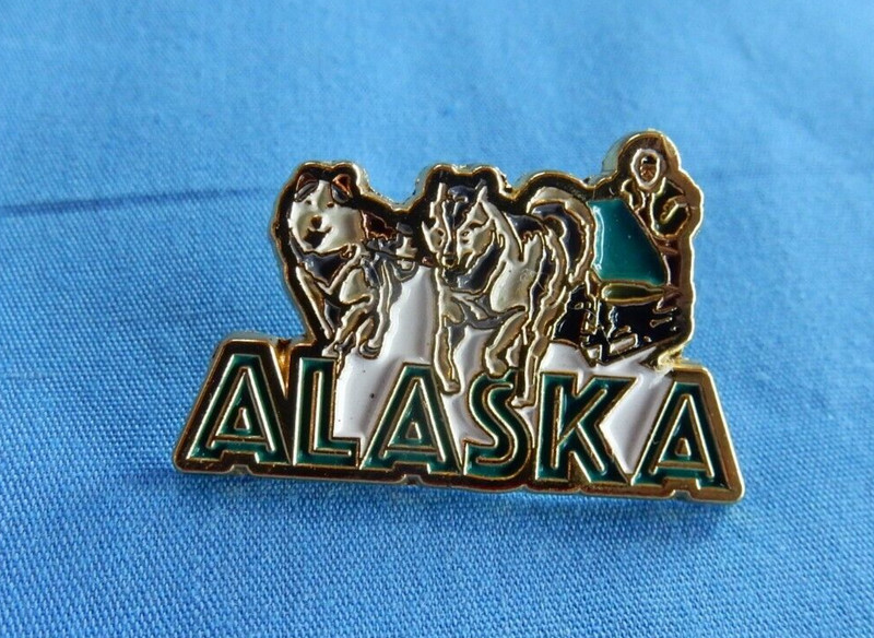 Alaska Husky Dog Sled Souvenir Lapel Pin