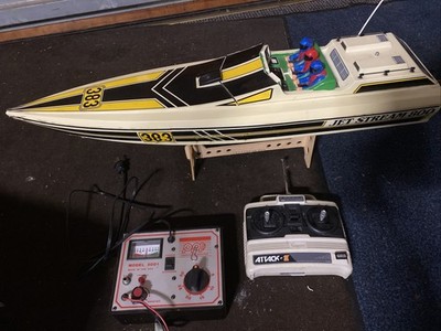 Futaba Jet Stream 800  With Remote Control And Charger Please Read Nice