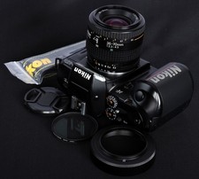 Nikon F-401x 35mm Film SLR c/w AF NIKKOR 35-70mm f/3.3-4.5 Zoom Lens Kit