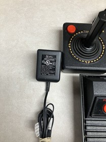 Atari Flashback 2 Classic Game Console 40 Built in Games 2 Controllers