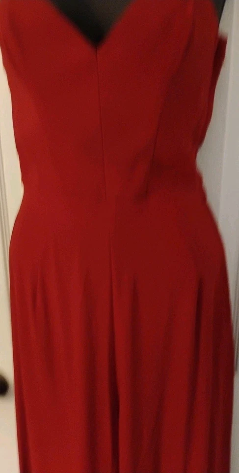 Mono de pierna ancha de arándano con escote corazón Foto 3 de 4