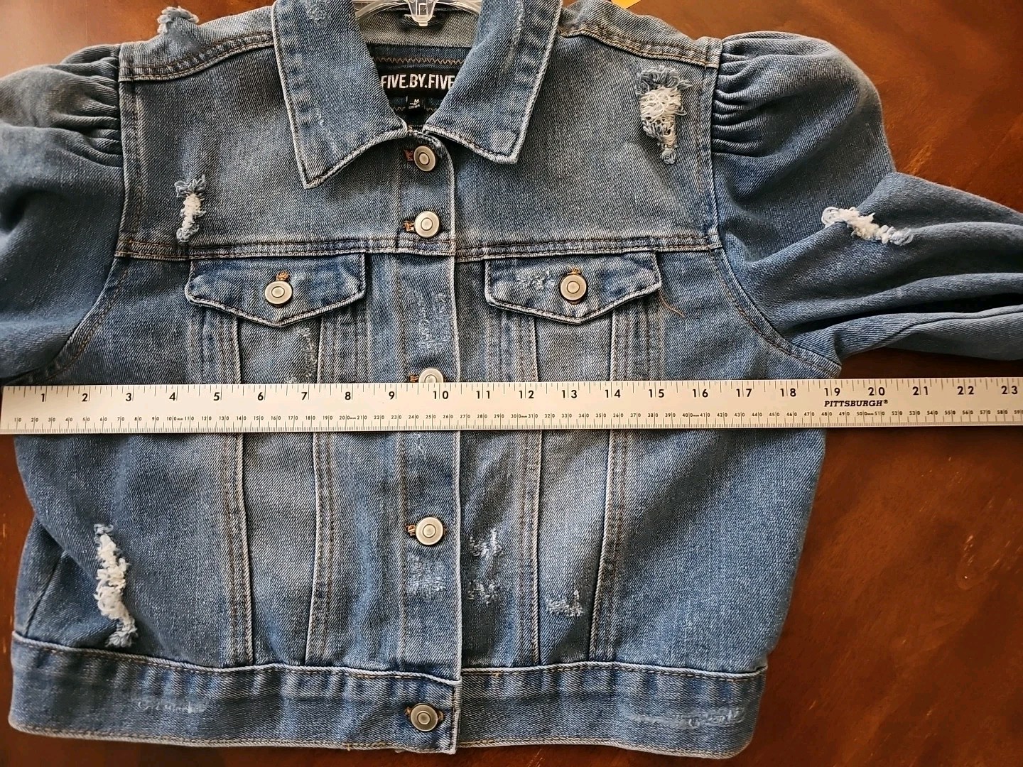 Five by Five Distressed Puff Shouldered Cropped D… - image 7