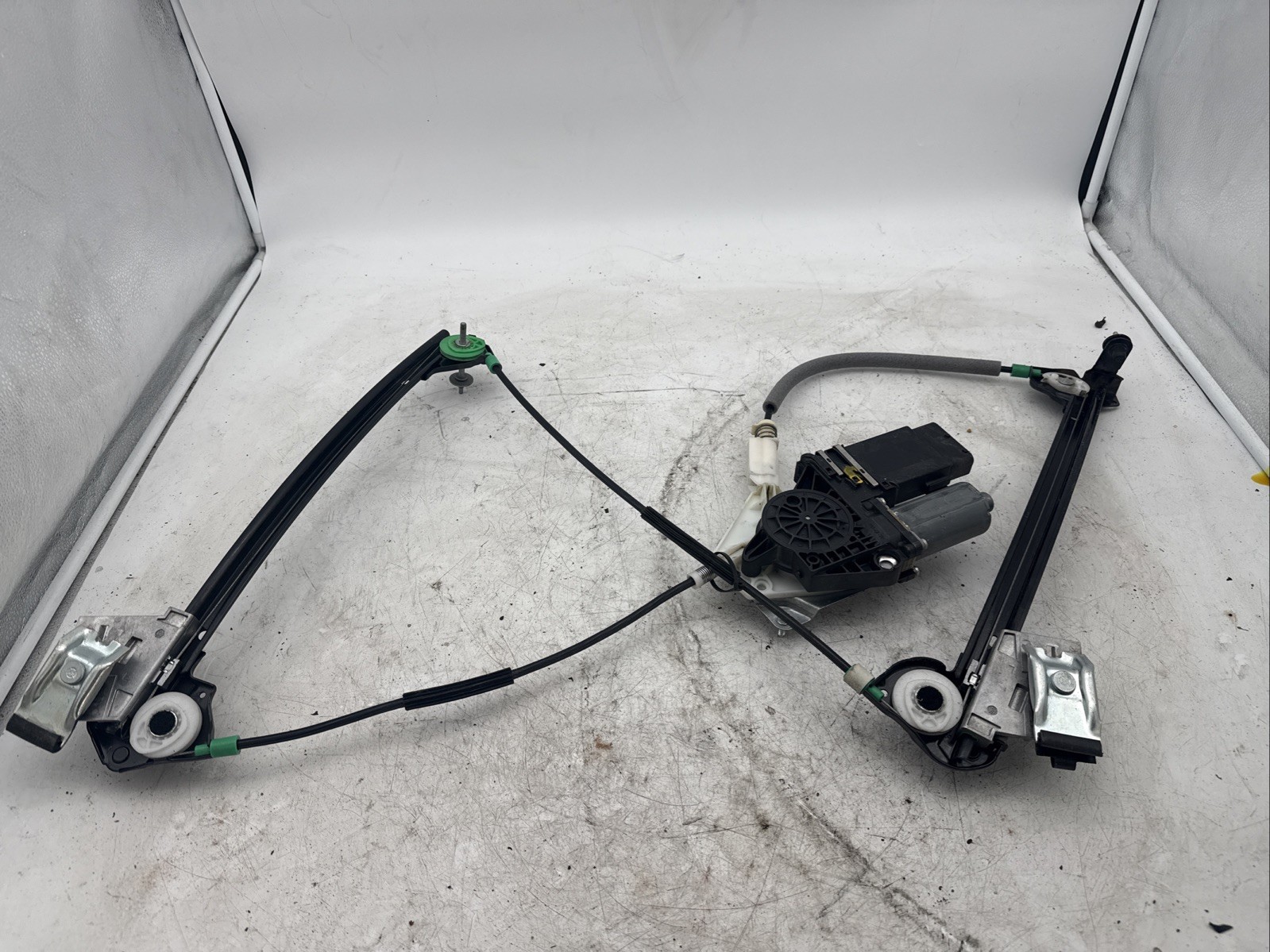 05-13 CHEVROLET CORVETTE C6 FRONT LEFT POWER WINDOW REGULATOR MOTOR ASSEMBLY OEM