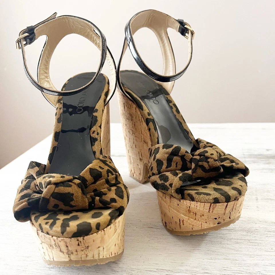 Sandalias Jimmy Choo Gamuza Estampado Leopardo Plataforma Corcho Cuñas Talla 38 Foto 3 de 4