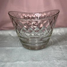 Jeannette Glass Clear Chantilly Diamond Pattern Ice Tub Bucket Planter Vase