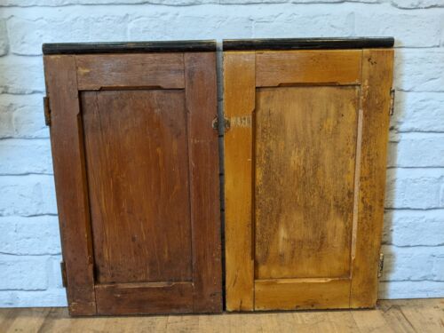 Pair of Reclaimed Antique Chapel Pew end doors - More available - Foto 1 di 10