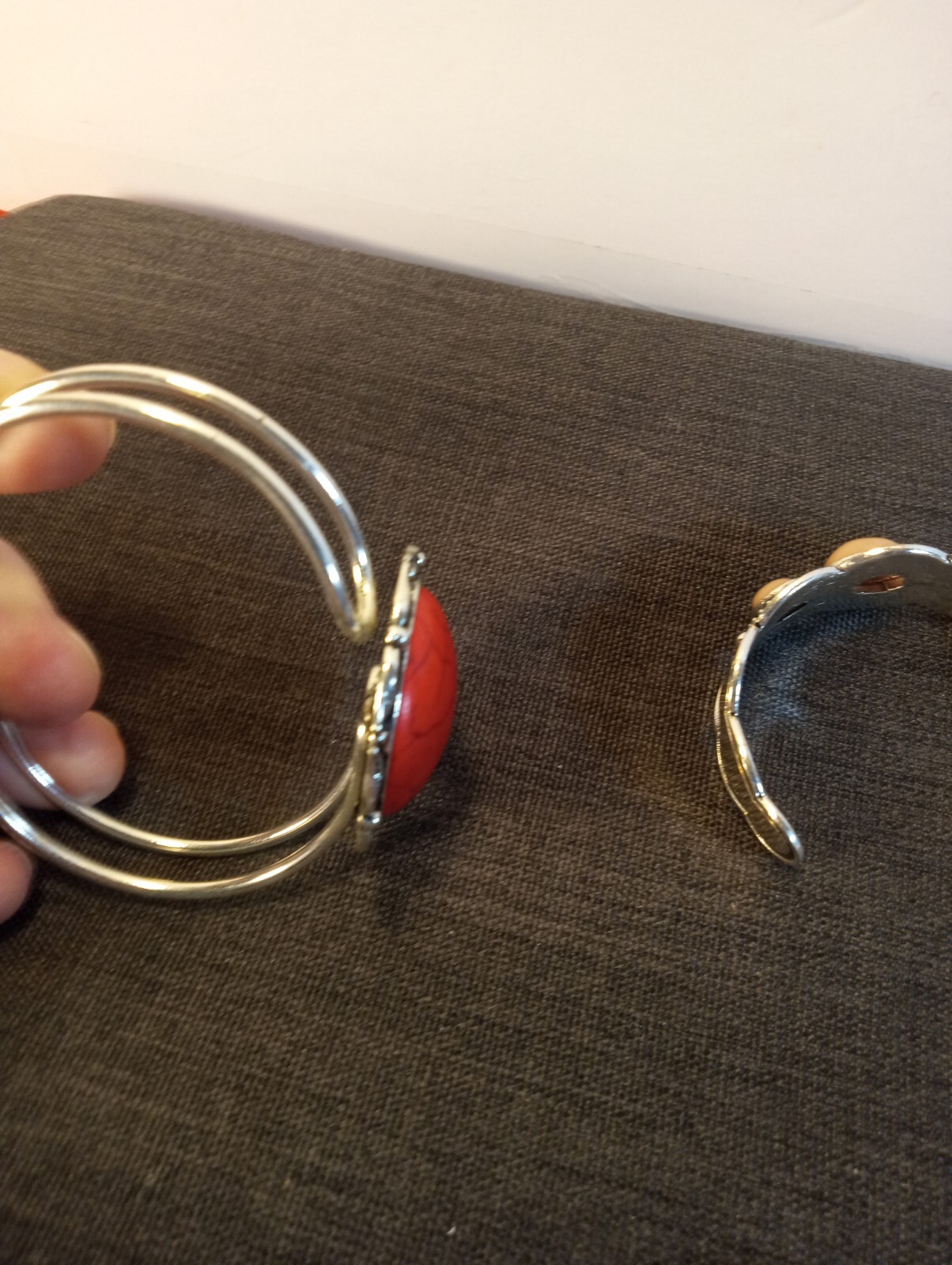 BANGLE BRACELETS / 4 PIECE BUNDLE/ FAST SHIPPING - image 5