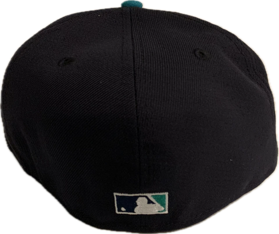 Men's Seattle Mariners New Era Ken Griffey Jr. Side Patch Navy Green Fitted Hat - Image 4 of 4