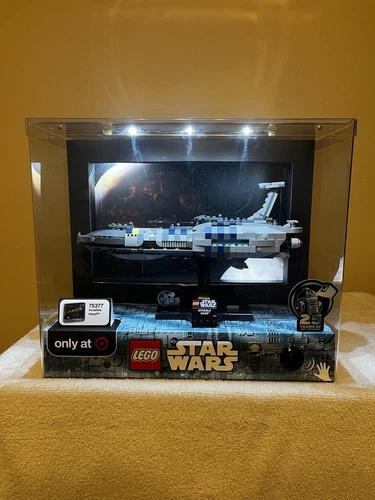 Lego Star Wars Invisible Hand Lego Display Case