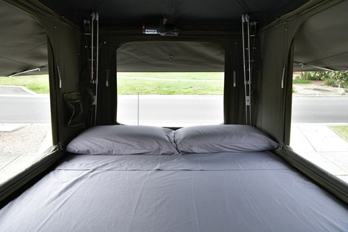 Bundutop Rooftop Tent by Bundutec 