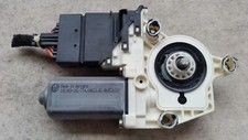 VW Golf 4 1,6 16V Variant, Fensterhebermotor hinten links 1C0959811A