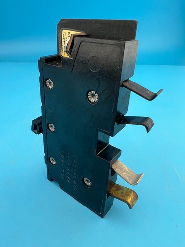 Interruptor de circuito cuadrado D 20 amperios 1 polo tipo XO 120 voltios cuchillo delgado XO120 - Imagen 6 de 8
