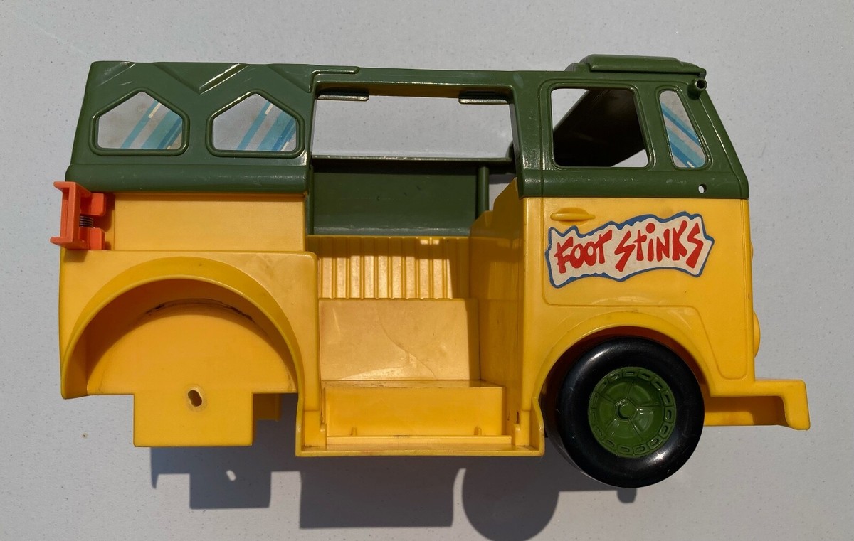 Playmates Toys 5622 Turtle Party Wagon Mutant Attack Van (1989