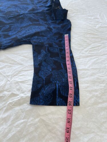 ESCADA | Size 36 (US Small) | Lightweight Nizza Sheer Black & Blue Tunic Blouse - Picture 3 of 8