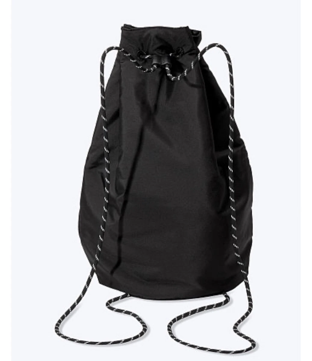 String bag black pink top