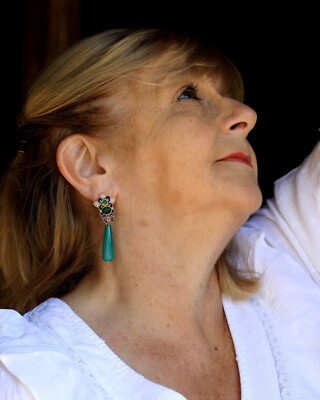 Boucles D'oreilles Clous Chandelier En émail Bleu Et Agate Verte - Doré - Neuf Sans Emballage