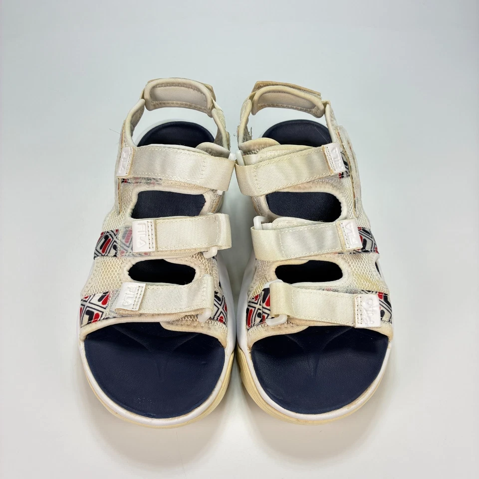 Sandalias Fila Disruptor blancas azul marino gruesas con correa de plataforma para mujer talla 7” Foto 3 de 4