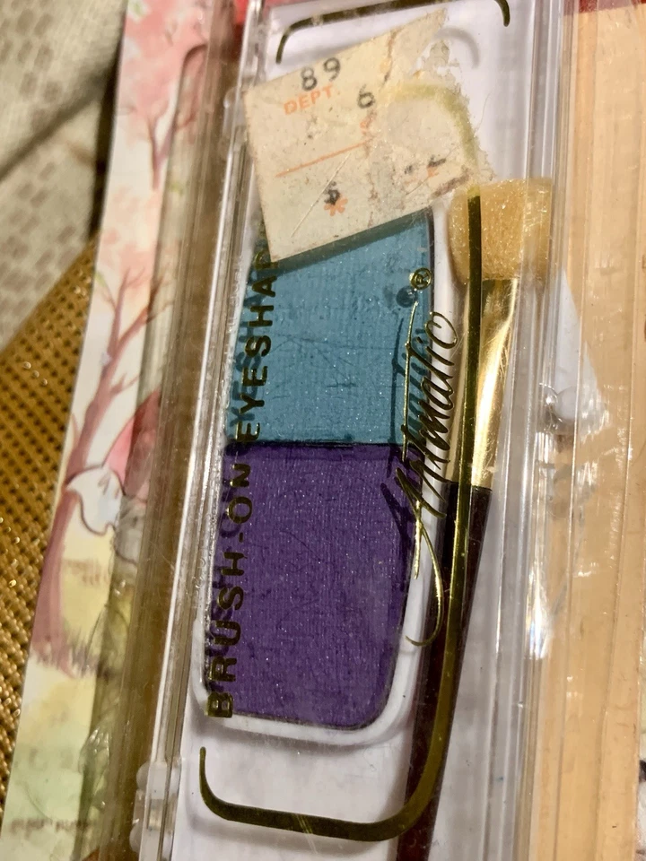 ARTMATIC USA Brush-On Eyeshadow PEARL BLUE/BLUE ICE 503-027 Old stock Sealed - Image 4 of 4