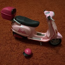 Barbie Piaggio Vespa Roller Motorroller pink Mattel