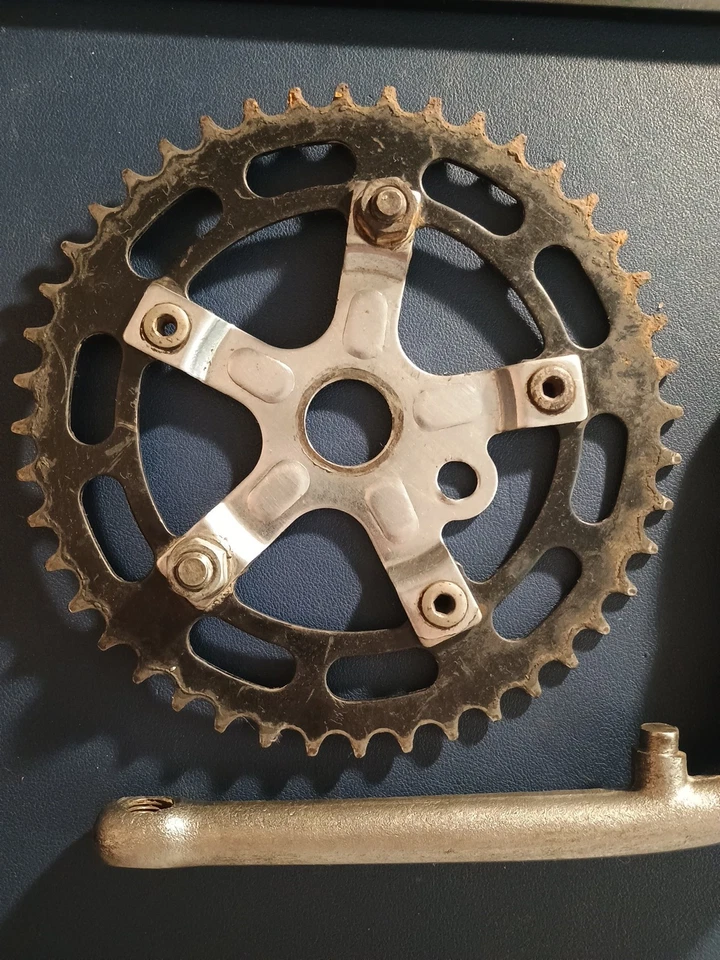 80s BMX One Piece Crank And Sproket - Image 4 of 4