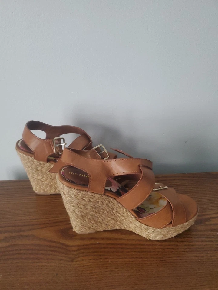 Zapatos de mujer Madden Girl usados talla 7,5 M Foto 4 de 4