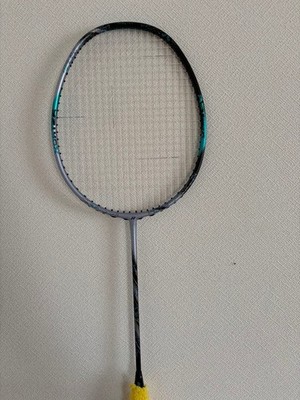 Astrox 88S Pro 3UG5, original grip removed