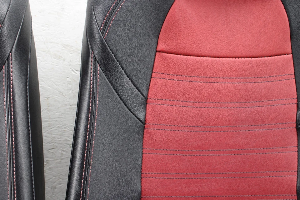 2017-2020 Fiat 124 Spider Abarth Seat Set OEM MZ58 - Image 4 of 4