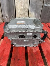 LEXUS IS300H HYBRID WECHSELRICHTER IV 56 REF385