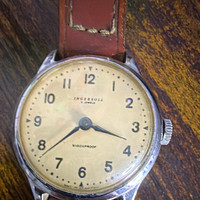Ingersoll Escapator Manual Wind Wristwatch 8J Cream Dial Brown Leather Strap