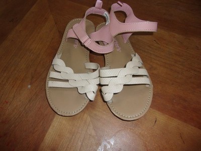 Carter's Little Girl Sandals.  Size 11 . Pre-owned Excellent Condition