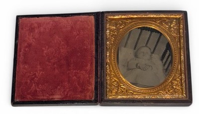 Vintage Tintype Post Mortem Deceased? Baby Infant Sleeping Mat/Glass/Frame/Case